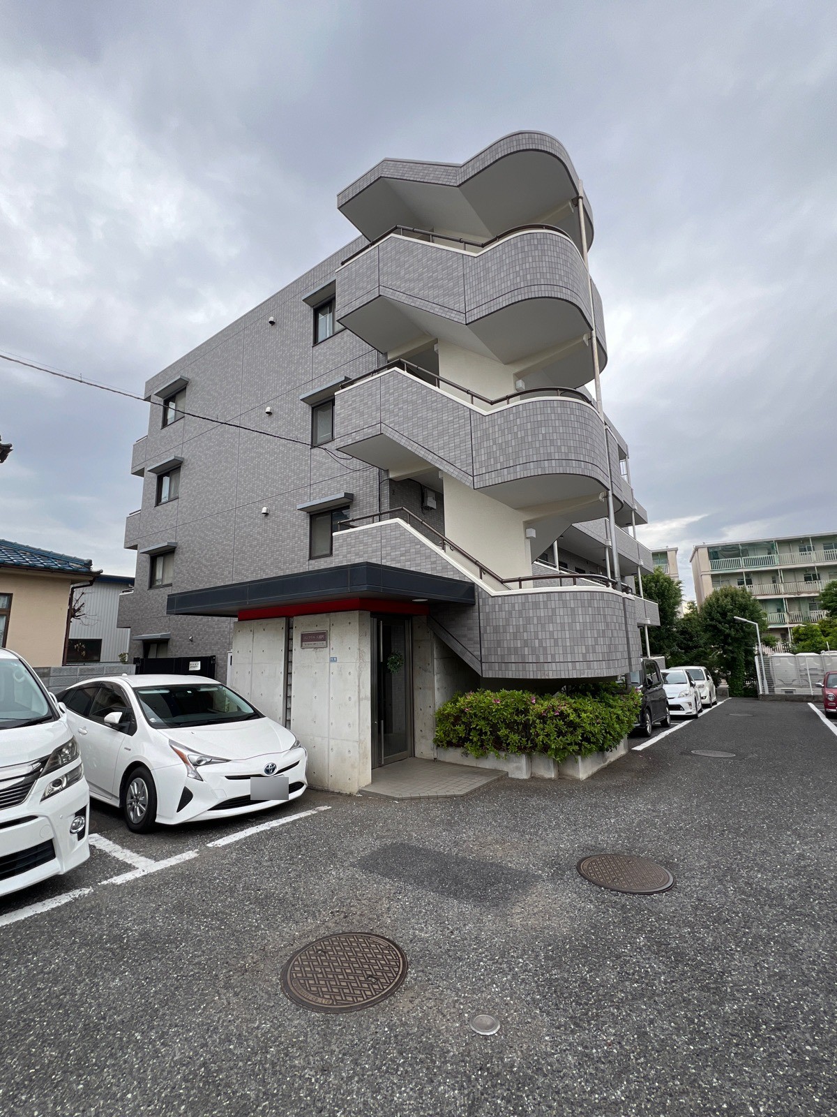 コンフリエ八幡町の物件画像