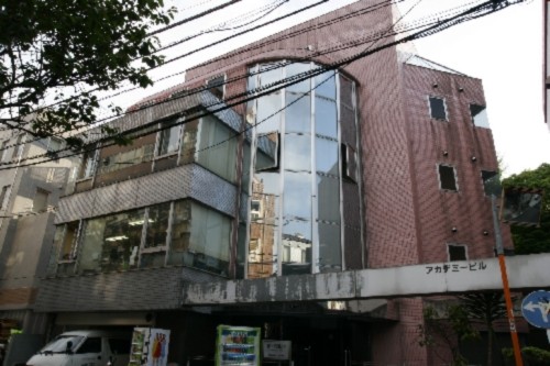 アカデミーの物件画像