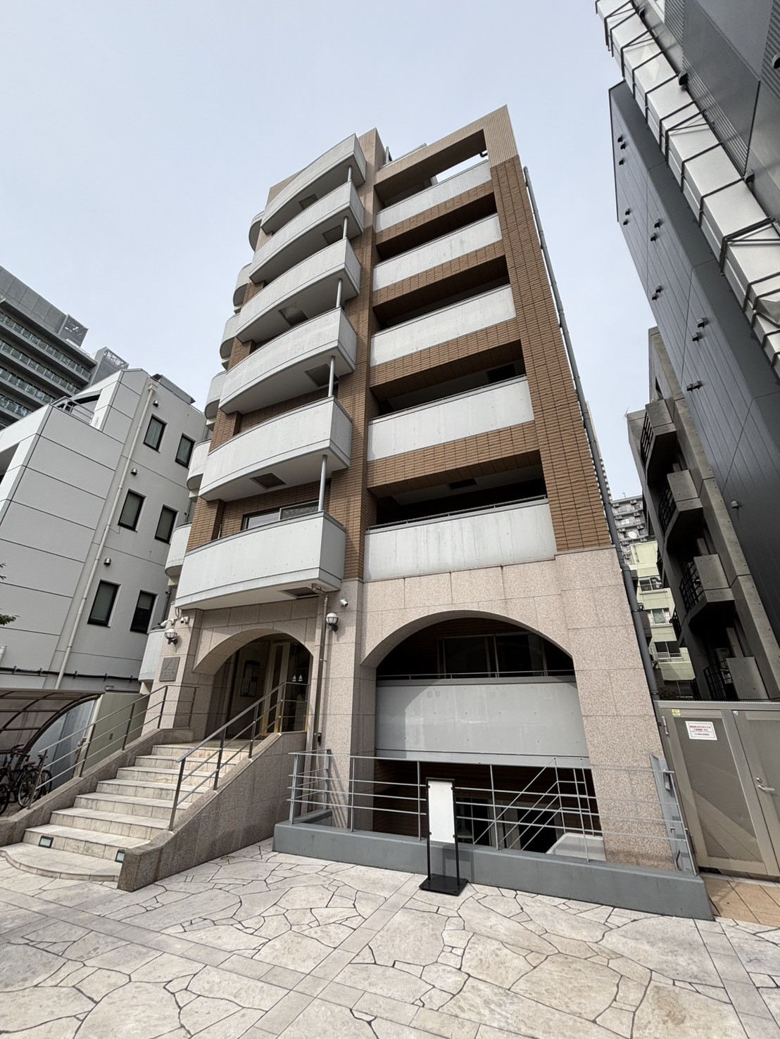 ランド南青山の物件画像