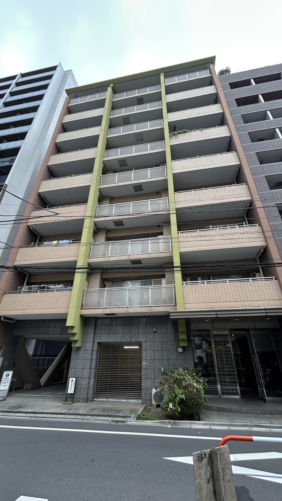パレステュディオ新宿御苑の物件画像