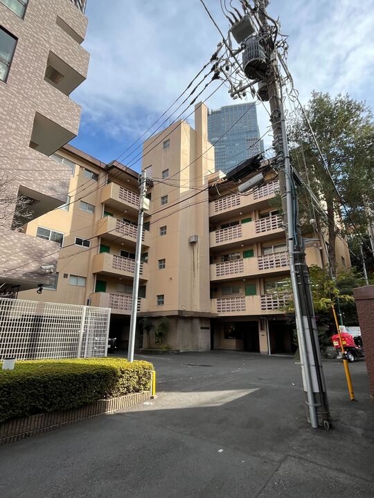 赤坂ハイツの物件画像